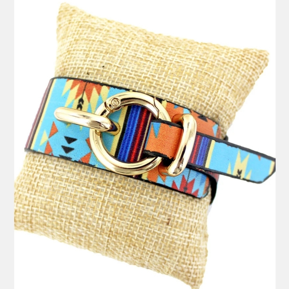 🆕️ Western Print Buckle Bracelet